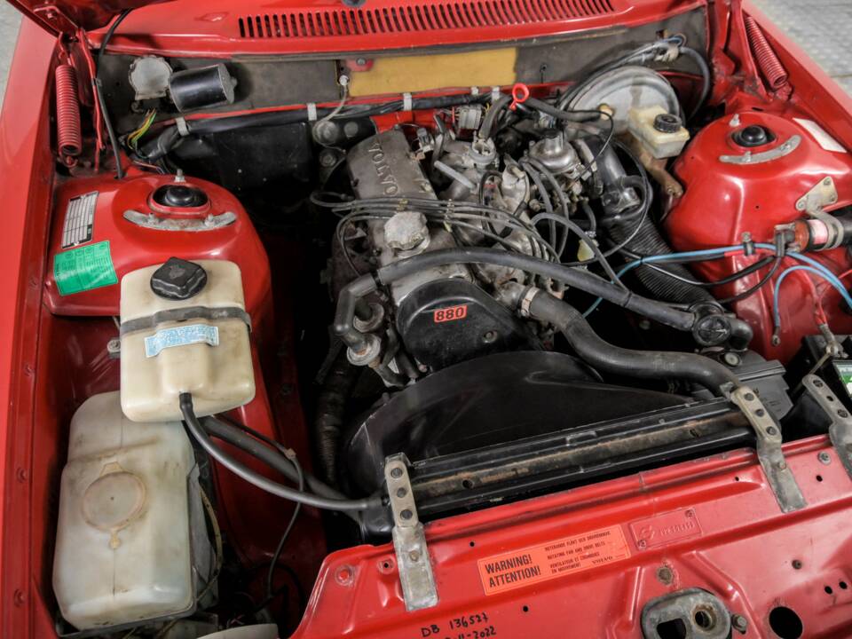 Imagen 37/50 de Volvo 240 Turbo (1983)