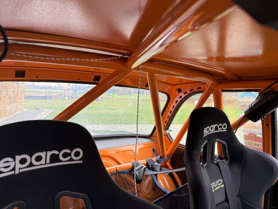 Image 19/36 of BMW 2002 turbo (1970)