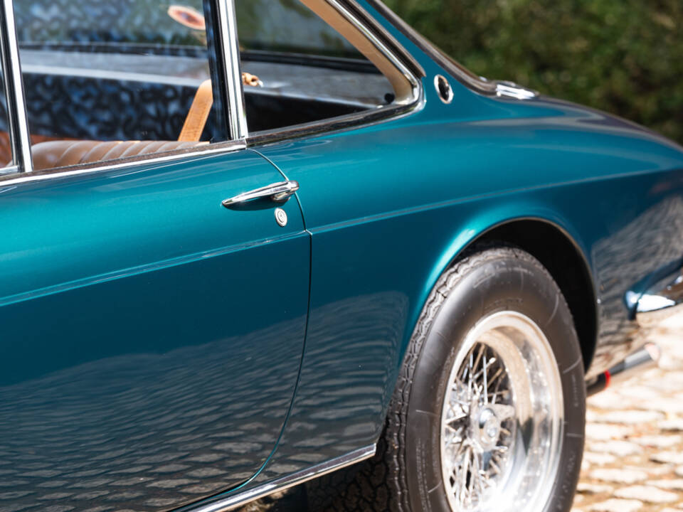 Image 36/50 of Ferrari 365 GTC (1969)