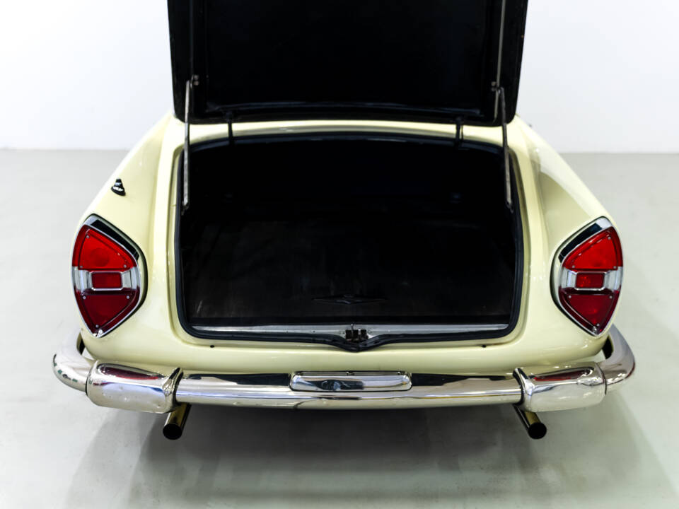 Image 20/45 of Lancia Flaminia GT Touring (1961)