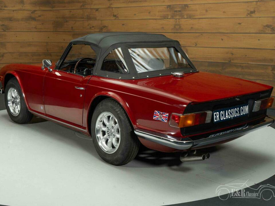 Image 12/19 of Triumph TR 6 (1974)