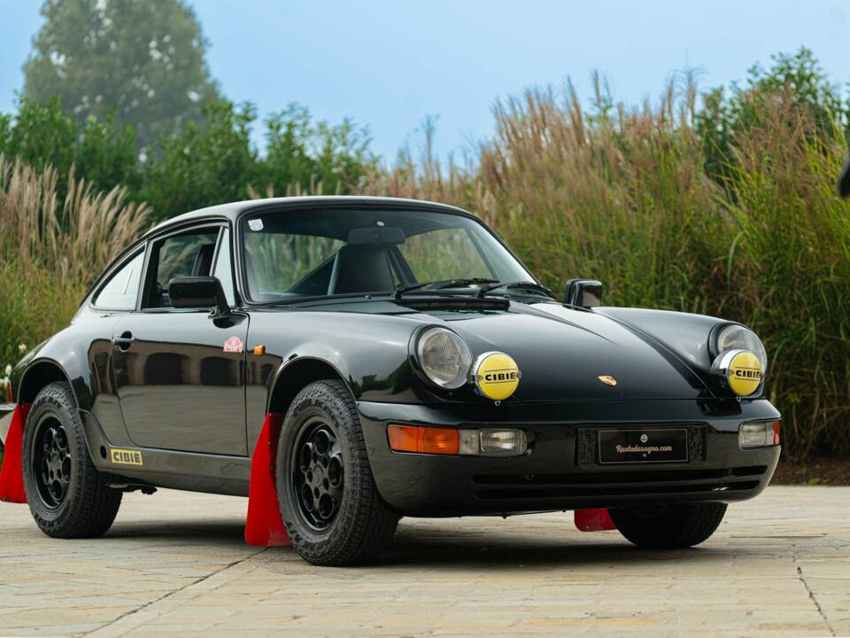 Afbeelding 19/50 van Porsche 911 Carrera 3.2 (1986)