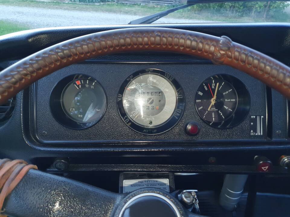 Afbeelding 9/46 van Volkswagen T2b Kombi (1979)