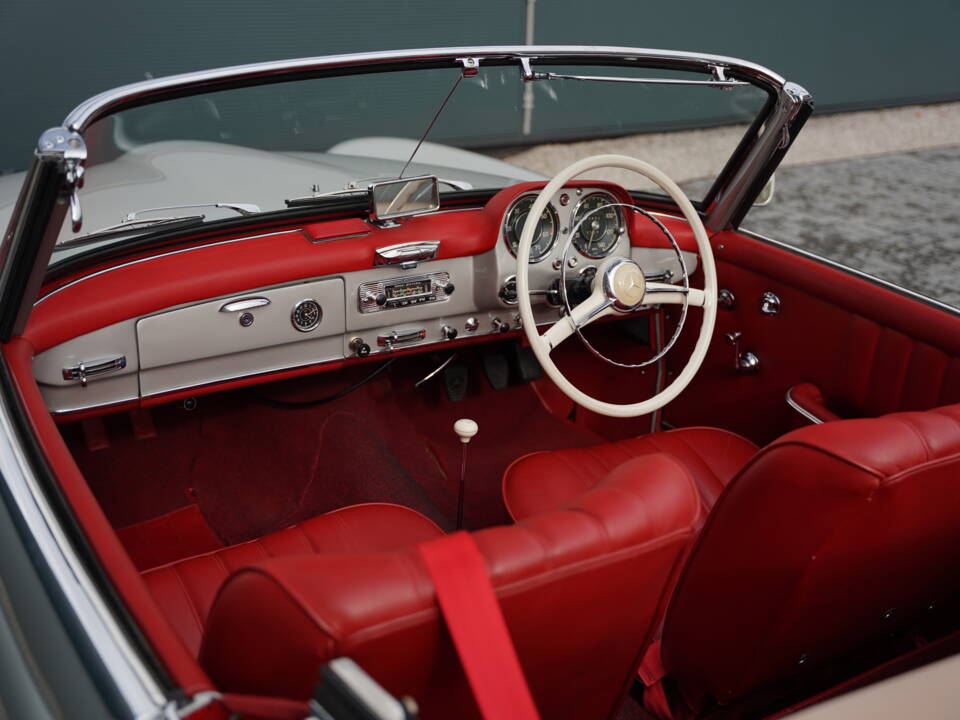 Image 12/50 de Mercedes-Benz 190 SL (1960)