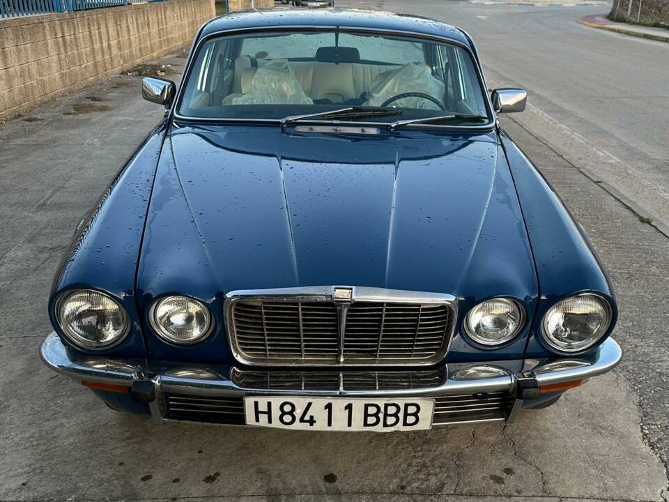 Imagen 1/8 de Jaguar XJ 4.2 (1978)