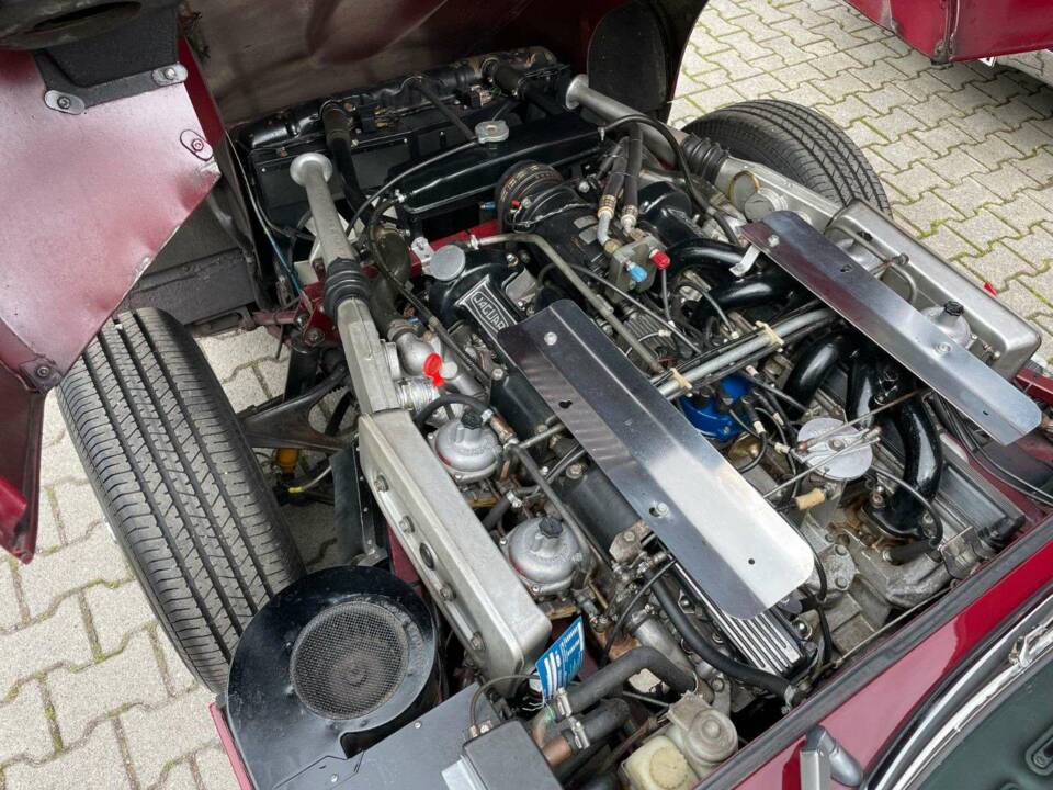 Imagen 20/20 de Jaguar E-Type V12 (2+2) (1971)