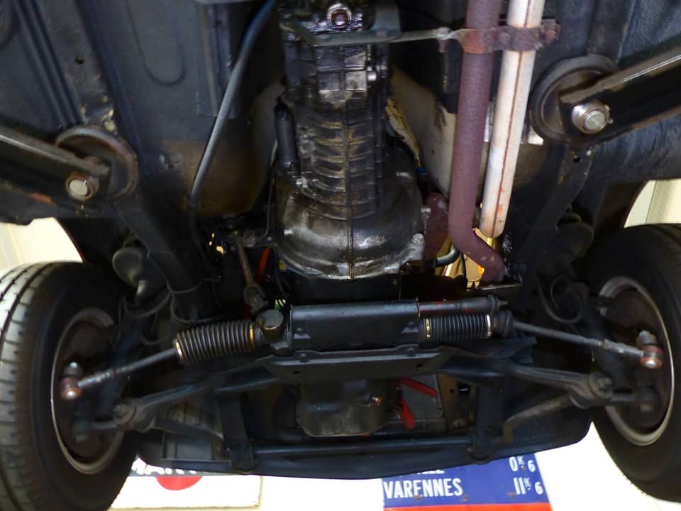 Image 27/76 of BMW 323i (1982)