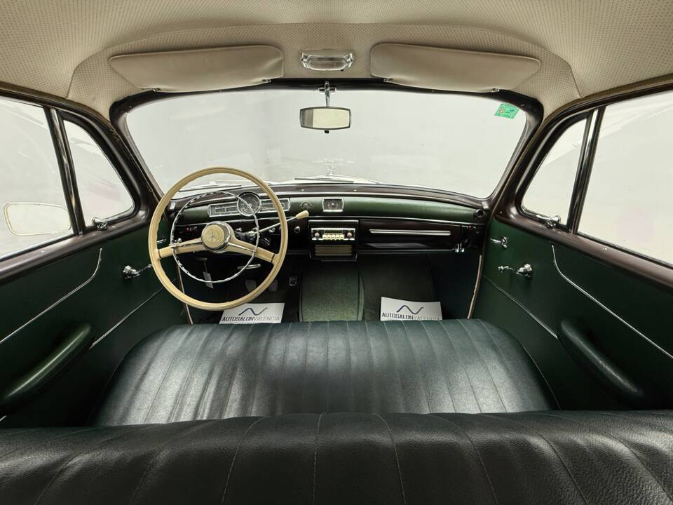 Bild 10/17 von Mercedes-Benz 190 b (1961)