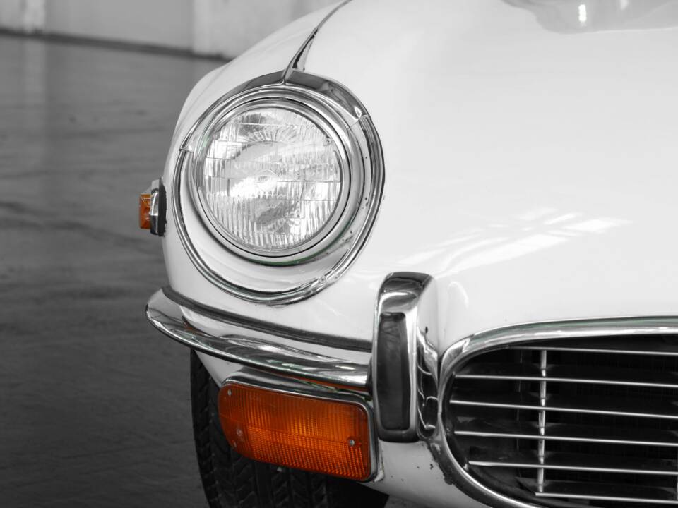 Bild 40/40 von Jaguar E-Type V12 (1972)