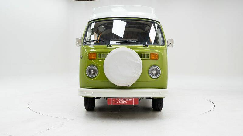 Image 4/15 of Volkswagen T2b Westfalia (1979)