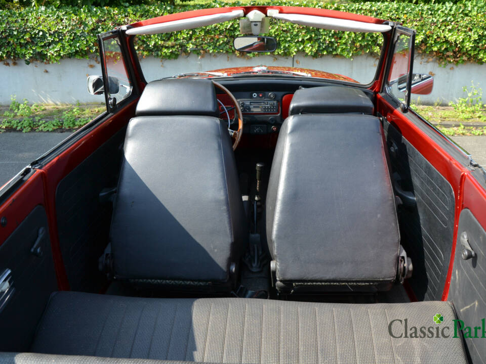 Image 30/43 of Volkswagen Beetle 1302 LS (1972)