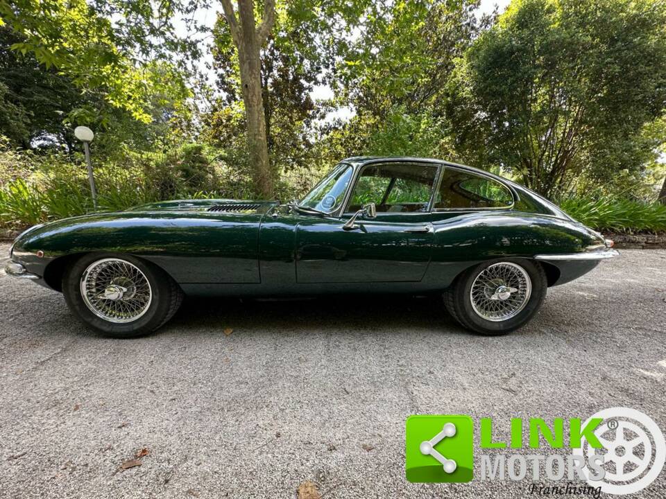 Bild 6/10 von Jaguar Type E 4.2 (1967)