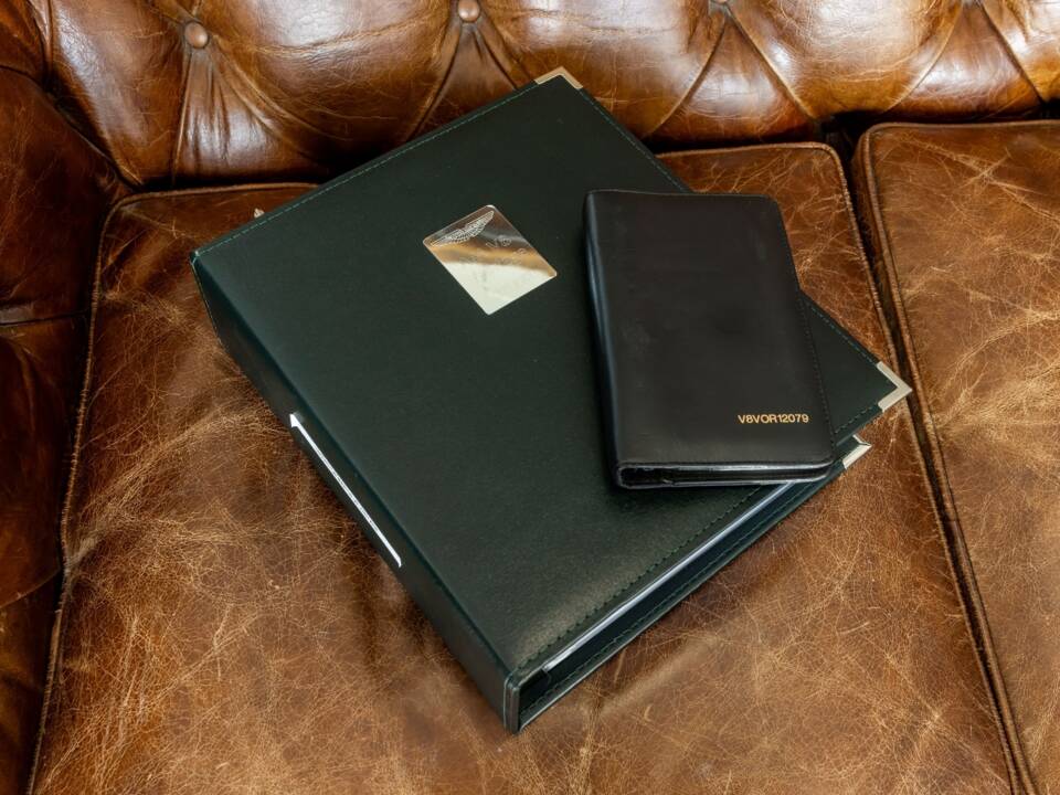 Bild 10/76 von Aston Martin Vantage (1979)