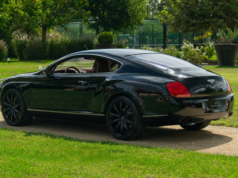 Image 14/50 of Bentley Continental GT (2004)