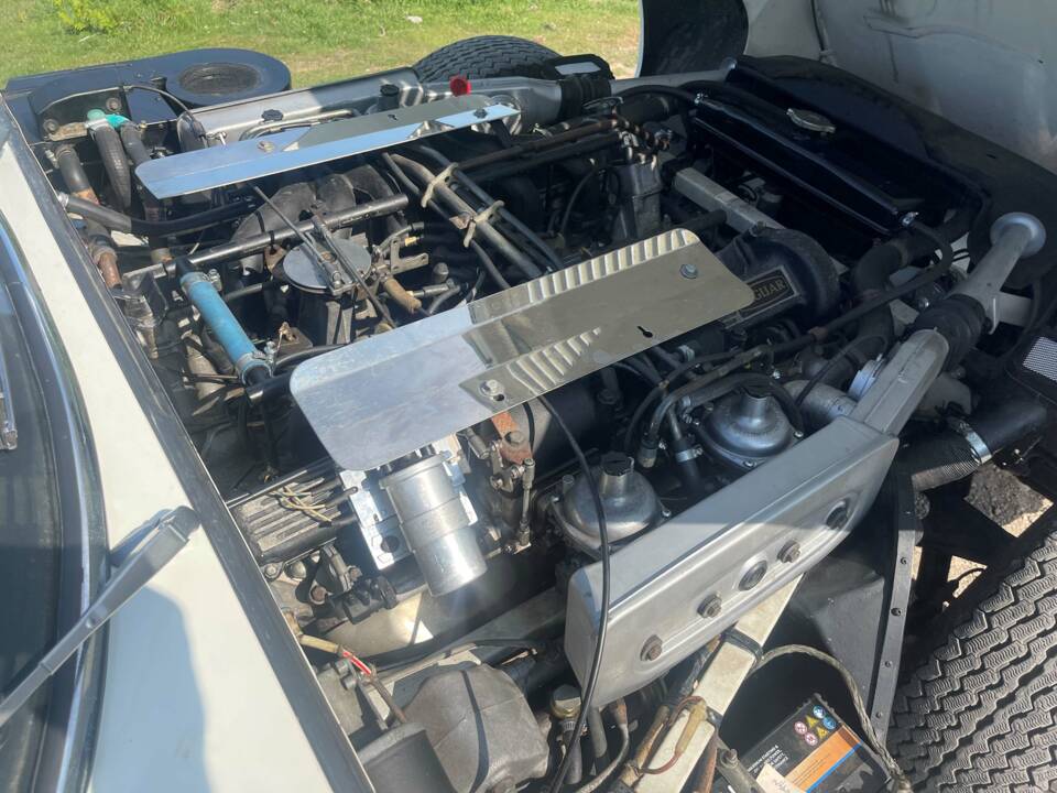 Bild 11/11 von Jaguar E-Type V12 (1974)