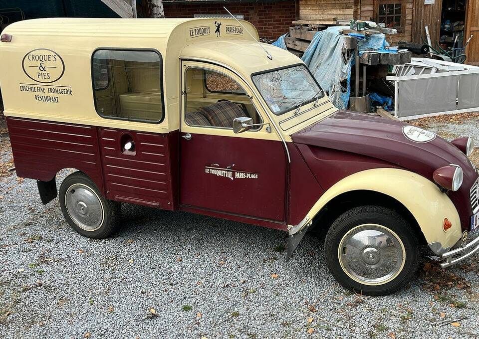 Bild 1/8 von Citroën AK 400 (1984)