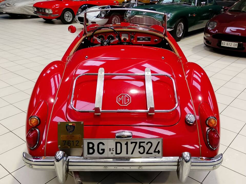Imagen 20/57 de MG MGA 1600 (1960)