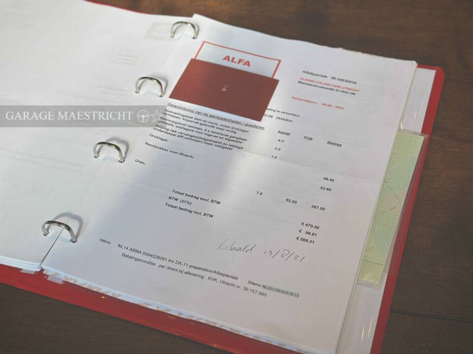 Image 91/100 de Alfa Romeo 2.0 Spider (1993)