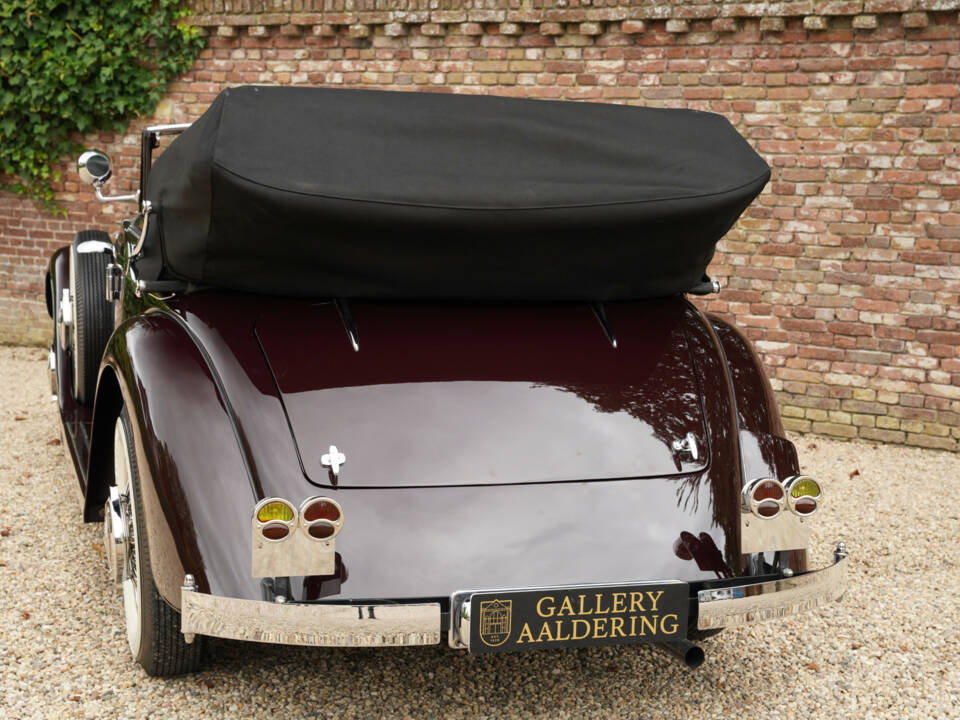 Immagine 21/50 di Mercedes-Benz 320 Cabriolet B (1939)