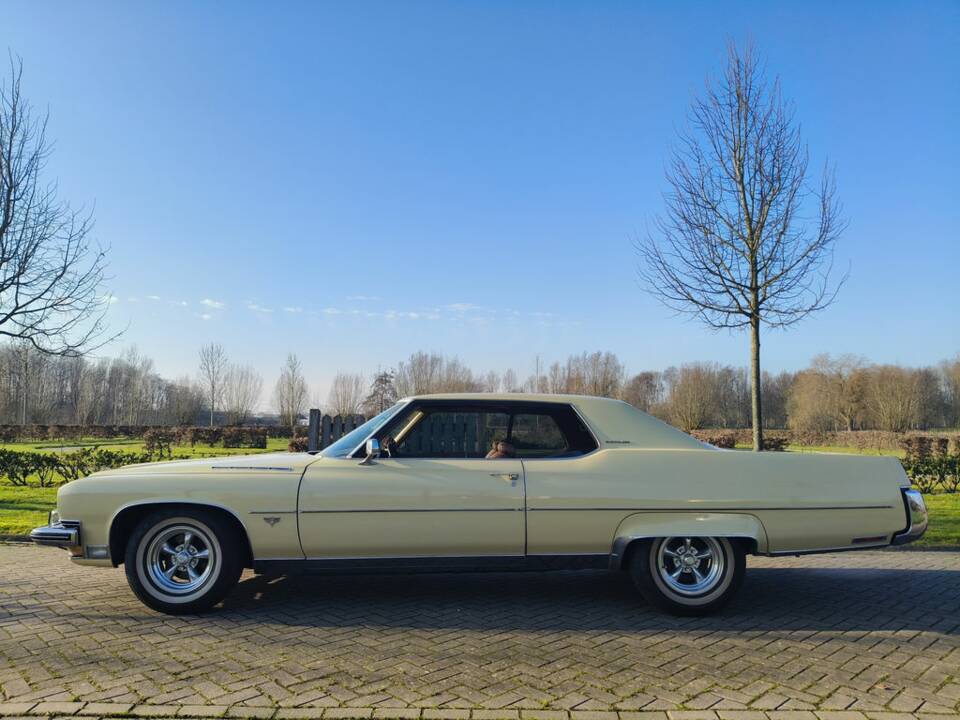 Immagine 8/8 di Buick Electra 225 Hardtop (1973)