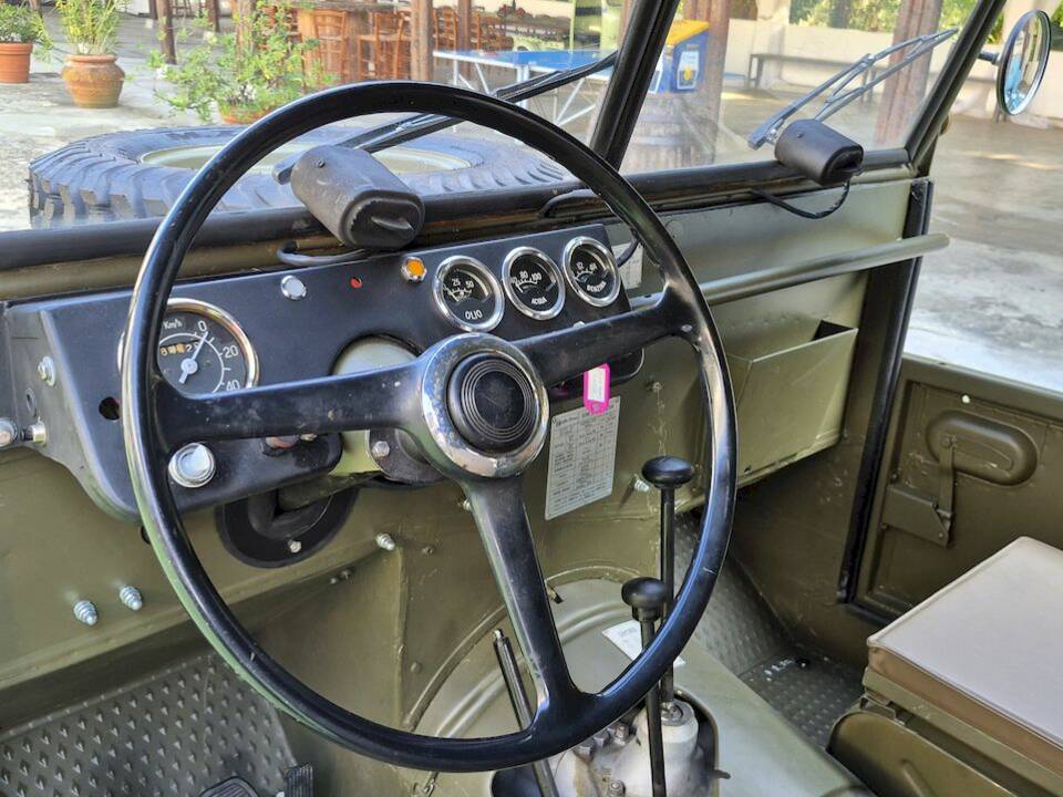 Image 19/42 of Alfa Romeo 1900 M (1953)