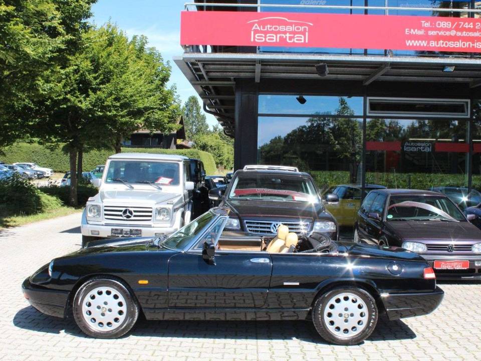 Bild 12/14 von Alfa Romeo 2.0 Spider (1991)