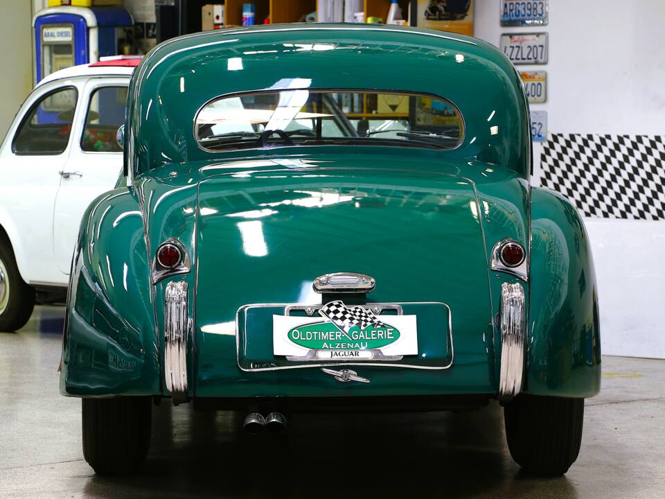 Imagen 10/37 de Jaguar XK 120 FHC (1953)