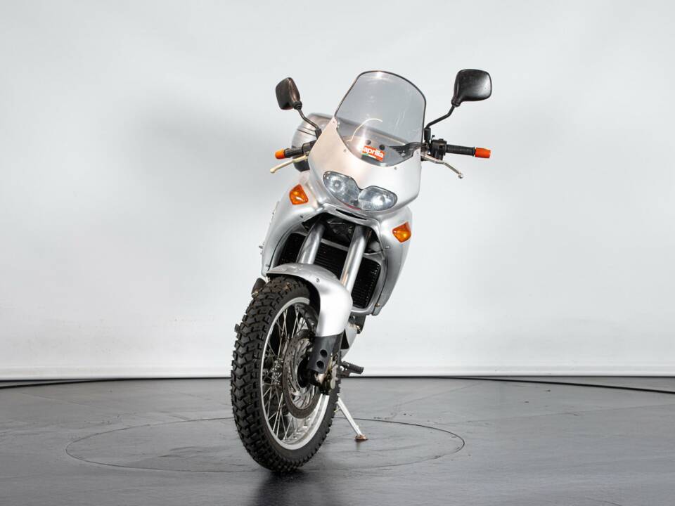 Bild 6/50 von Aprilia DUMMY (1999)