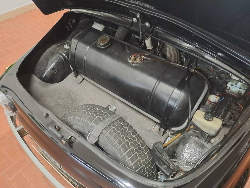 Bild 24/31 von FIAT 500 L (1971)