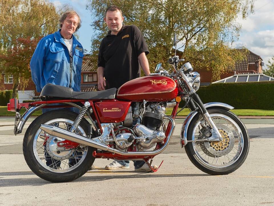 Image 2/4 of Norton DUMMY (1974)