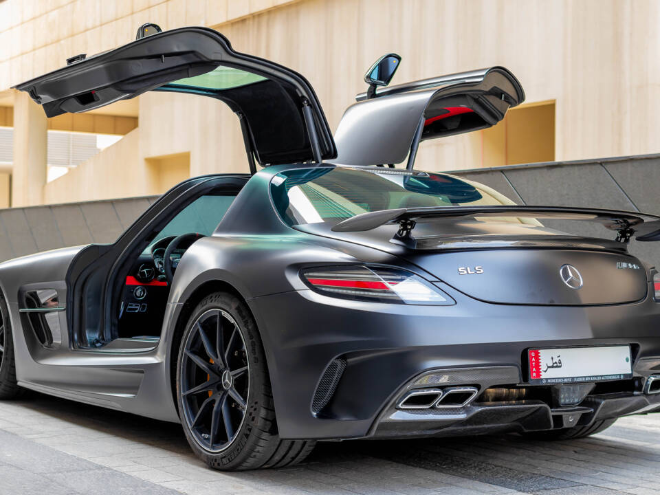 Immagine 23/32 di Mercedes-Benz SLS AMG Black Series (2014)