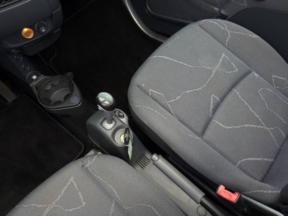 Image 17/37 of Smart Fortwo Cabrio (2003)