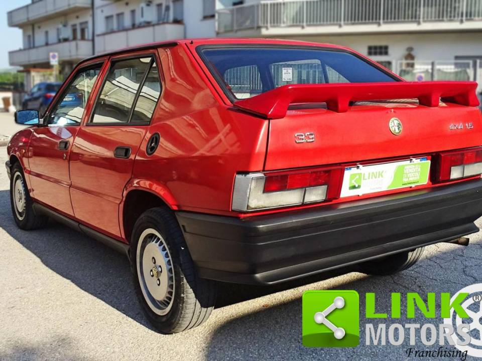 Image 5/10 de Alfa Romeo 33 - 1.5 4x4 (1989)