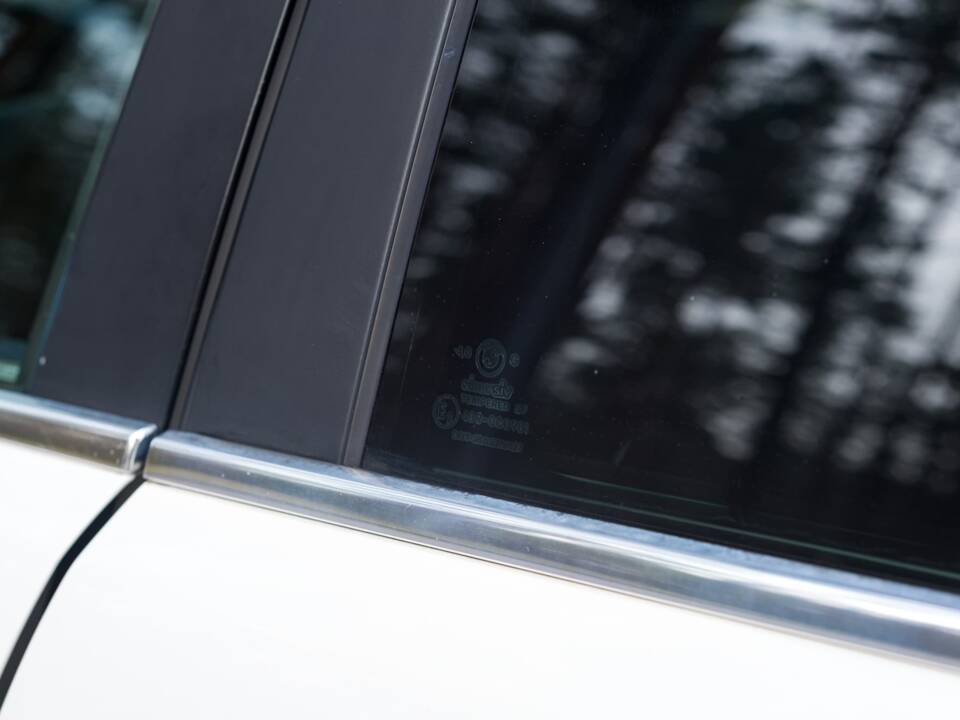 Image 33/55 of BMW 525ix (1993)