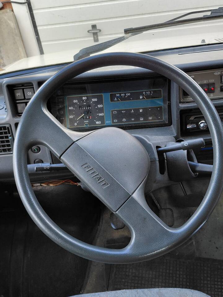 Bild 13/17 von FIAT Ducato Camper 2.5 TD (1992)