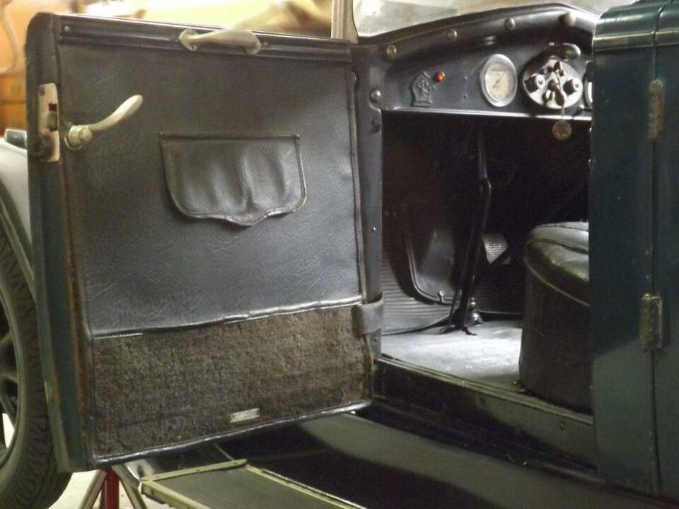 Image 11/20 of FIAT 509 A (1924)