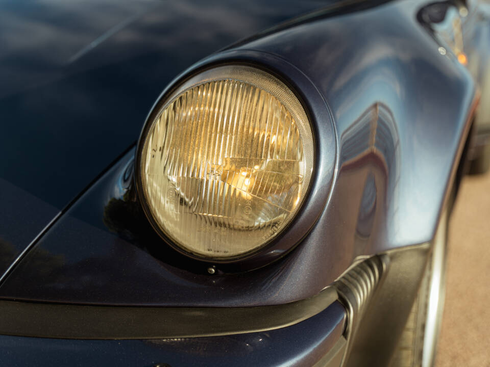 Imagen 15/65 de Porsche 911 Turbo 3.3 (1986)