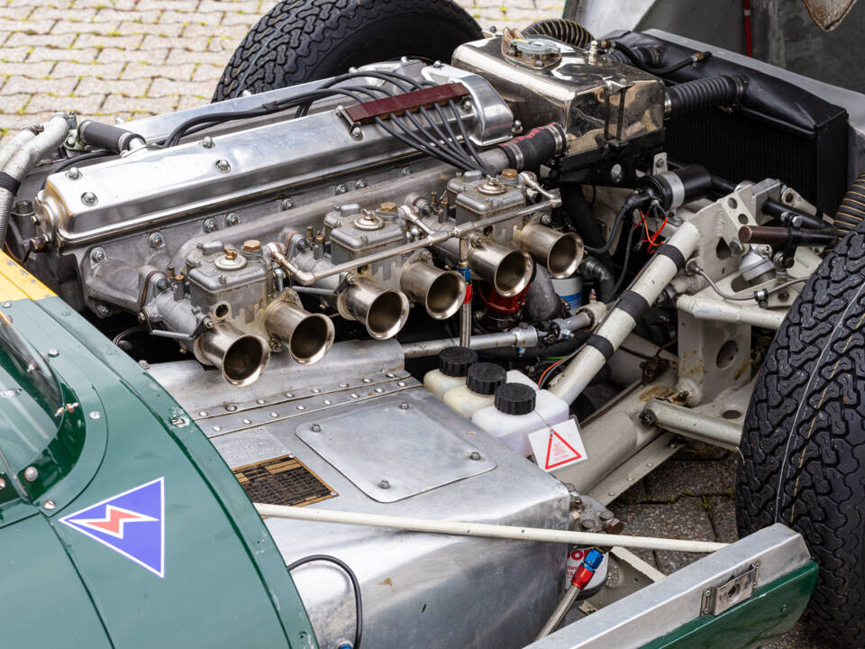 Bild 16/80 von Lister Knobbly (1956)
