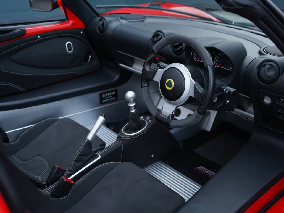 Image 12/50 of Lotus Elise Cup 250 (2017)