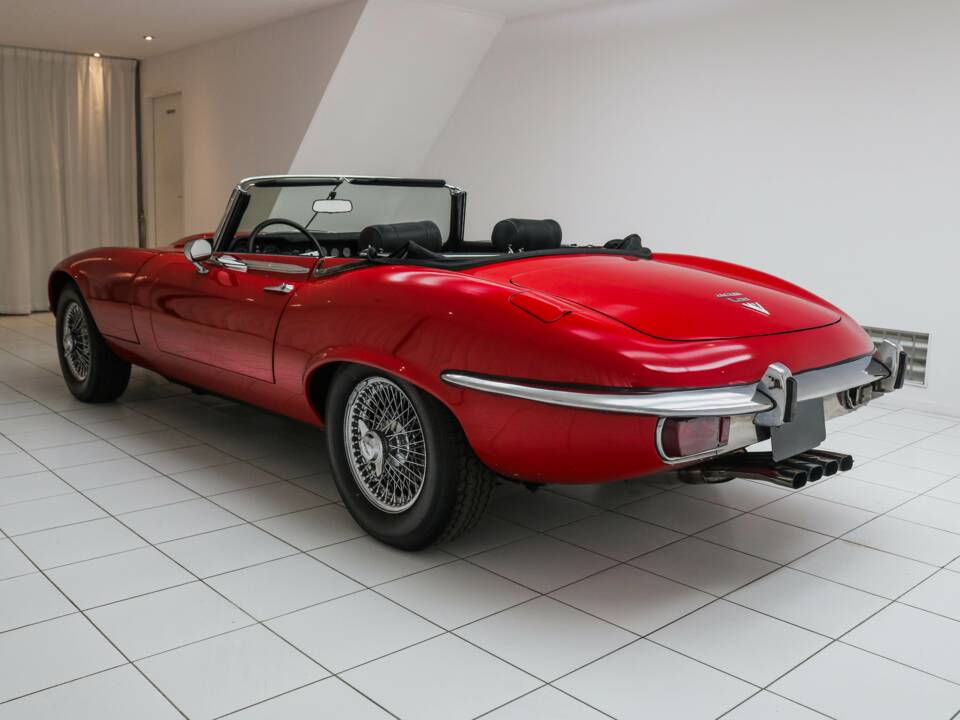Bild 27/48 von Jaguar E-Type V12 (1973)