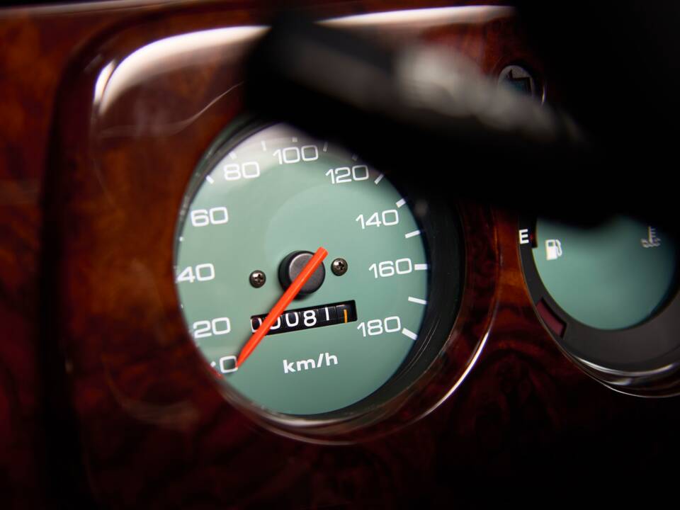 Image 24/48 de Rover Mini Cooper 1,3i (1993)