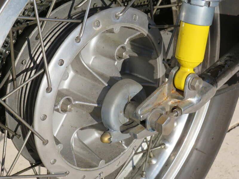 Image 37/45 of Norton Triton 650 (1961)