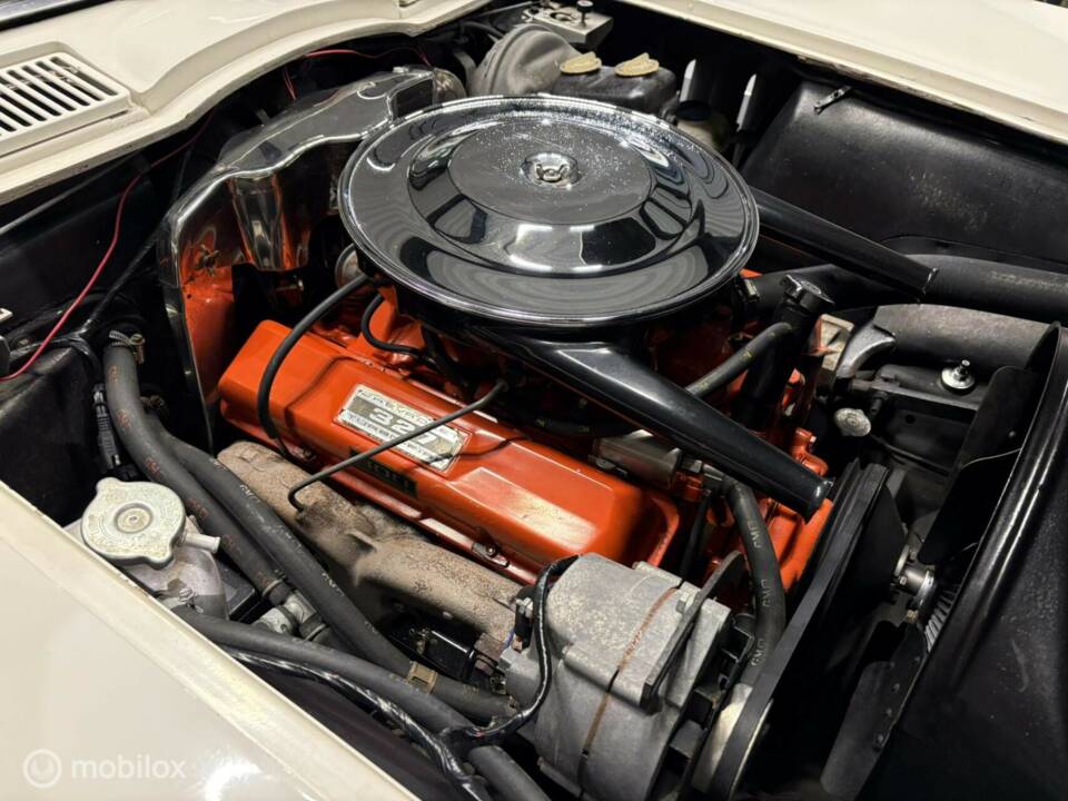 Image 37/50 of Chevrolet Corvette Sting Ray Convertible (1965)