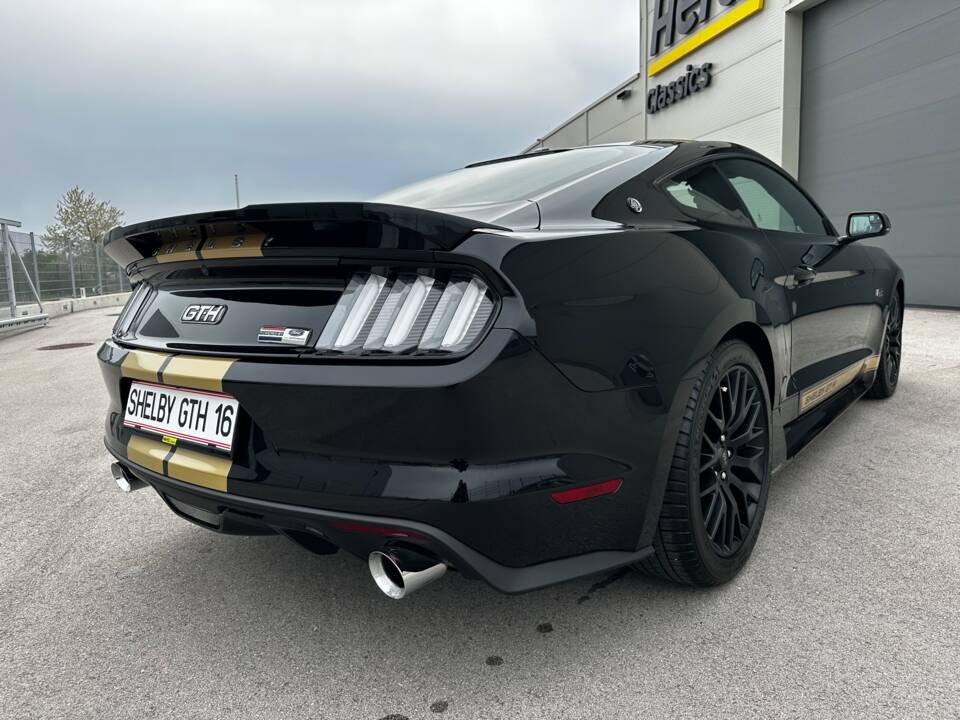 Image 14/44 of Ford Shelby GT/H (2017)