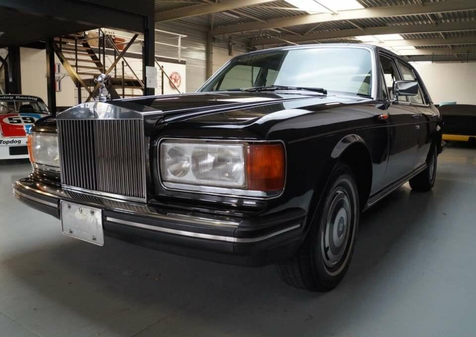 Imagen 47/50 de Rolls-Royce Silver Spur (1986)