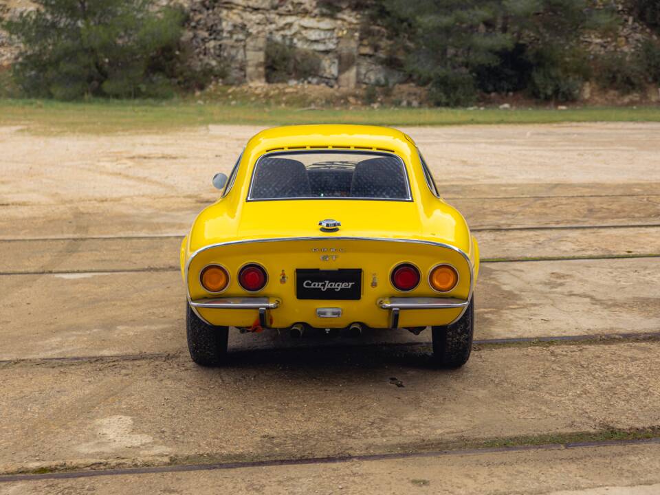 Bild 5/12 von Opel GT 1100 (1969)