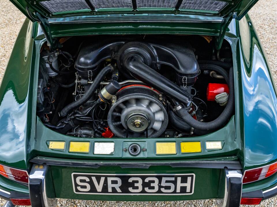 Image 25/32 of Porsche 911 2.2 S (1970)