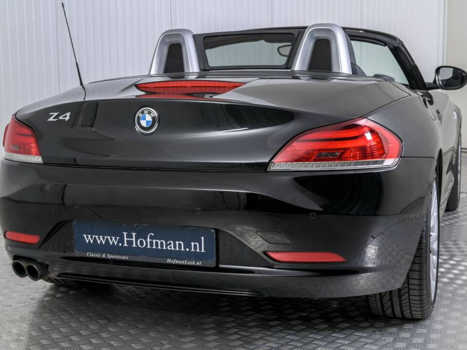 Image 37/50 of BMW Z4 sDrive23i (2010)