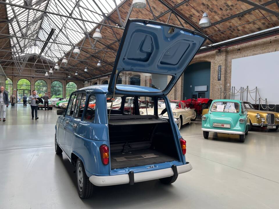 Imagen 17/32 de Renault R 4 TL (1985)