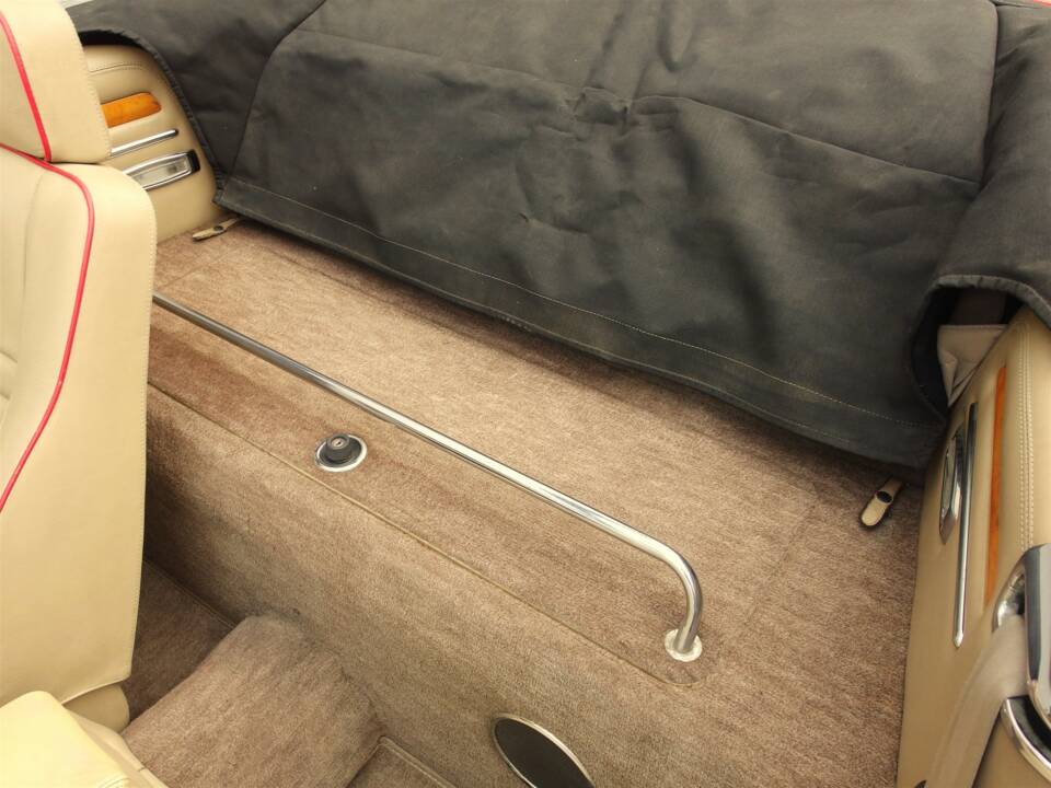 Image 55/99 de Jaguar XJS 5.3 V12 (1990)